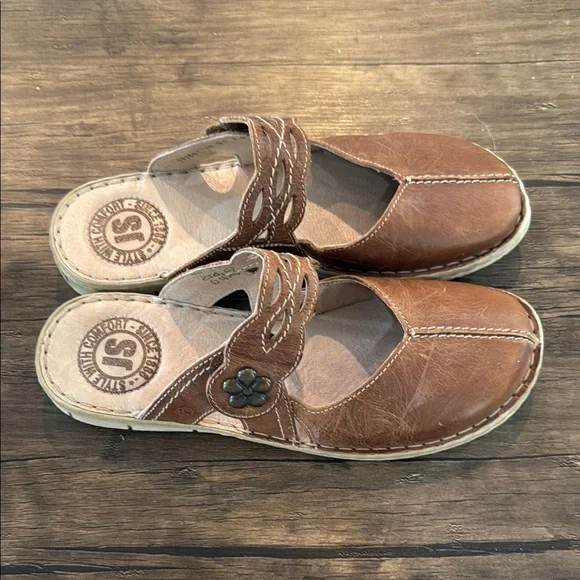 Josef Seibel Women’s Brown Leather Slip-Ons - Picture 4 of 12